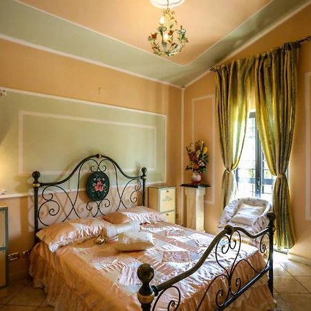 Villa Paradise Resort 갈리카노넬라치오 외부 사진