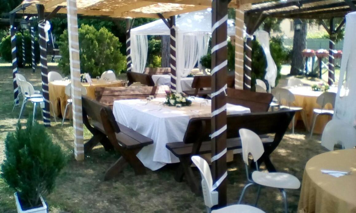 Villa Paradise Resort 갈리카노넬라치오 외부 사진