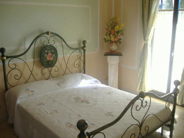 Villa Paradise Resort 갈리카노넬라치오 객실 사진