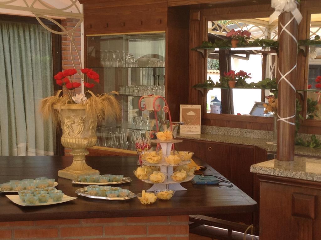 Villa Paradise Resort 갈리카노넬라치오 외부 사진